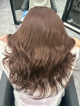 カラー 保坂 彩月のヘアスタイル