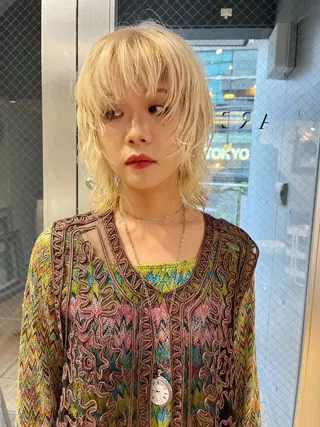 ミディアム ハイトーンNo.1✨ パーマ✨イマイタツヤのヘアスタイル