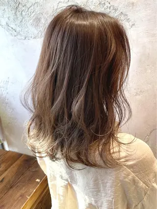 ミディアム カラー ツヤ髪になりたい方へ 🩷柴田知亜希のヘアスタイル