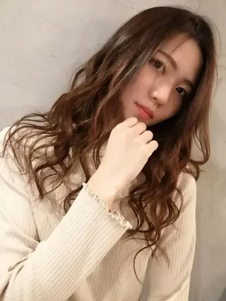 ロング カラー 傷ませないブリーチ 美容師🎉内山のヘアスタイル