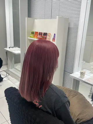 ミディアム カラー yuzuna ハイトーン 天神のヘアスタイル