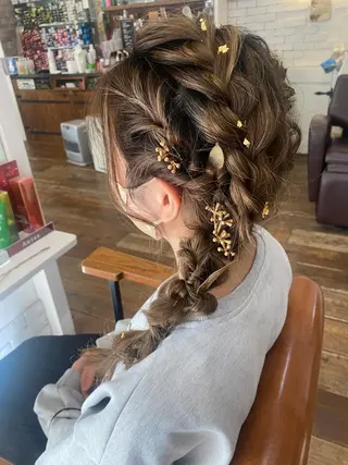 ロング 井手口 沙樹のヘアスタイル