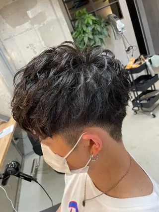 ミディアム パーマ メンズ メンズ縮毛矯正 細谷碧海のヘアスタイル