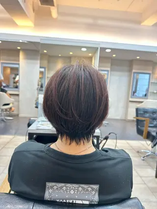 ショート ショート/レイヤー カット/服部タカノリのヘアスタイル