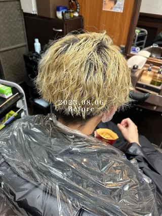カラー メンズ 深野 茜のヘアスタイル