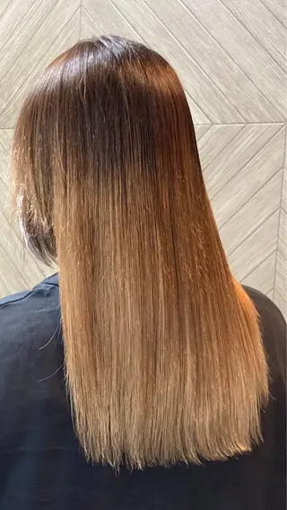 ロング パーマ 髪質改善カラー /髪質改善ストレートのヘアスタイル