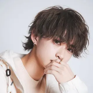 ショート カラー パーマ メンズ 🔥メンズ極🔥韓国 シャドウ/波巻き柿崎のヘアスタイル