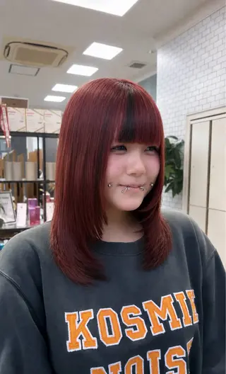ミディアム カラー インナーカラー/ ブリーチ/ことねのヘアスタイル