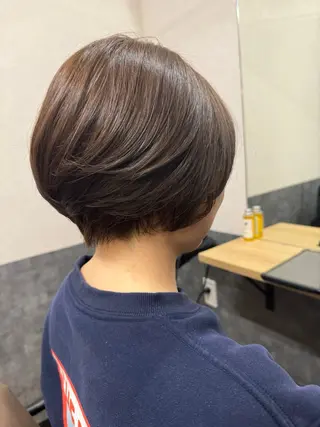 ショート カラー reeed konnoのヘアスタイル