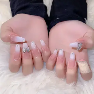 ネイル Tinaネイル 難波のネイルデザイン