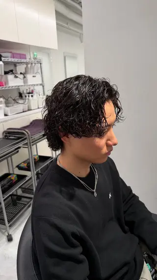 メンズ メンズ特化/ツイスパ /波巻き/大塩恭平のヘアスタイル