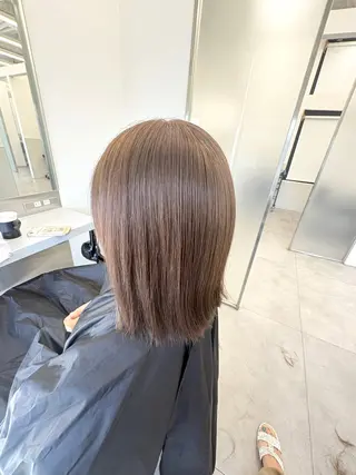 ミディアム カラー 天野 利咲のヘアスタイル