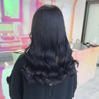 ロング カラー パーマ ヘアアレンジ 透明感ブリーチカラー 🌈TOMOHIROのヘアスタイル