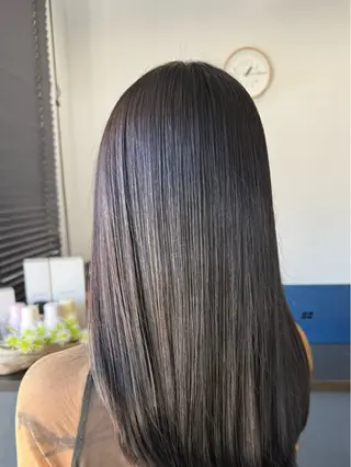 ロング 谷口 優希のヘアスタイル