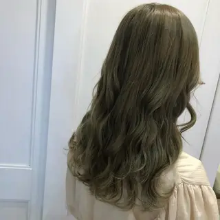 ロング 中島 沙也加のヘアスタイル