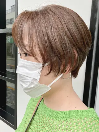 ショート Larry🌼中下 美香のヘアスタイル