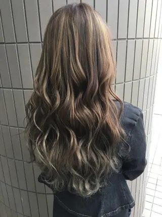 ロング カラー パーマ ネイル MODEK's阿倍野 伊藤サダキのヘアスタイル