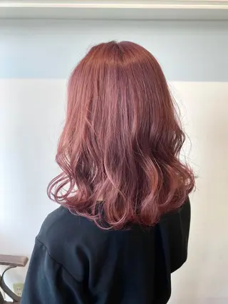 ミディアム カラー KAREN🕊️ 大宮美容室のヘアスタイル