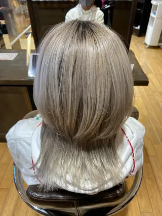 カラー 優子/ 似合わせカットカラーのヘアスタイル