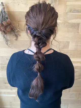 ロング カラー ヘアアレンジ 🌼 アユカのヘアスタイル