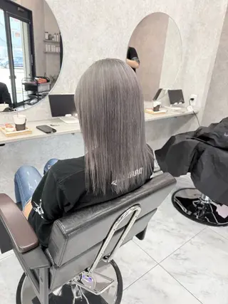 ミディアム カラー 🌺ハイトーン🌺 矢葺 なぎさ🌺🌺のヘアスタイル