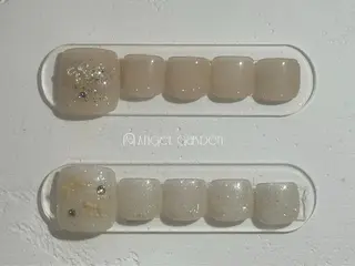ネイル Natsuki ໒꒱ワンホン韓国のネイルデザイン
