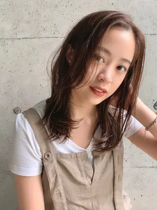 セミロング 丸茂 聖名のヘアスタイル