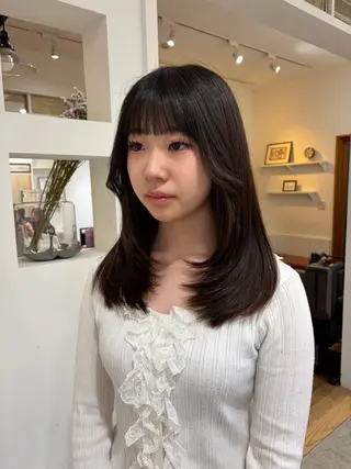 セミロング カラー ヘアアレンジ 無料カットモデル✨ ✂️Nanami🌷のヘアスタイル