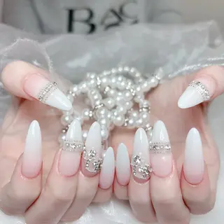 ネイル MoMoA Nail ネイル長さ出し専門店のネイルデザイン
