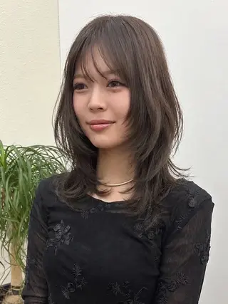 ミディアム りお /カラーモデルのヘアスタイル