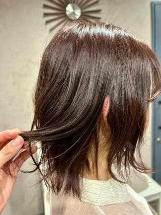 ミディアム giniro ホソミのヘアスタイル