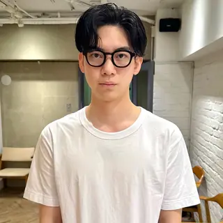 ミディアム パーマ メンズ センターパート 田形清流のヘアスタイル