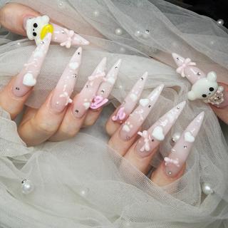 ネイル YUN 💅のネイルデザイン