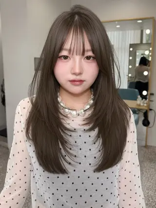 ロング 🤍ブリーチなしカラ ー/riri🤍のヘアスタイル