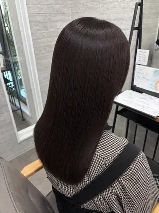 ロング カラー 佐々木 愛実のヘアスタイル