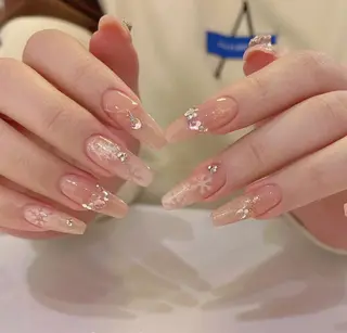 ネイル Queens みなみのネイルデザイン