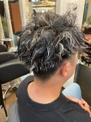 ショート カラー パーマ メンズ MATSURI BASE.AWAJIのヘアスタイル