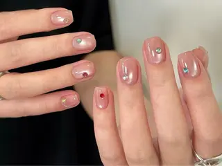 ネイル エシンネイル モモコのネイルデザイン