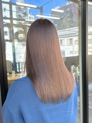 セミロング 佃 優音のヘアスタイル