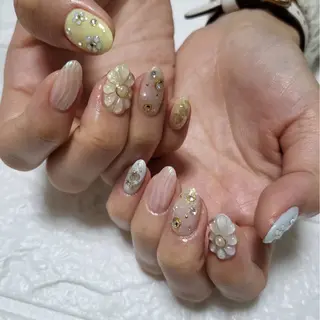 ネイル エリーザ ベルのネイルデザイン