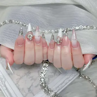 ネイル Himeka Bling.Nailのネイルデザイン