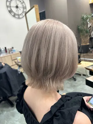 ショート 市毛 結菜のヘアスタイル
