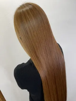 カラー 前田 かおりのヘアスタイル