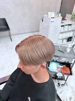 ショート 🦋ハイトーン🦋 石山 希理🦋のヘアスタイル