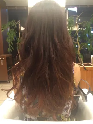 ロング カラー BREK 袋井店のヘアスタイル