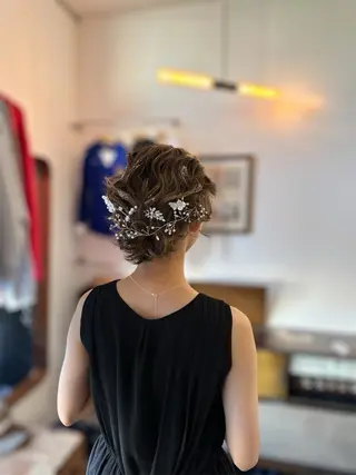 ミディアム ヘアアレンジ 岩村 夏姫のヘアスタイル