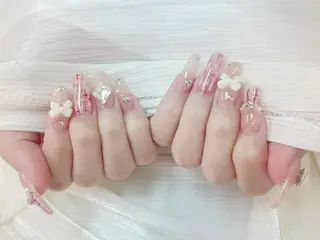 ネイル MOMO NAILのネイルデザイン