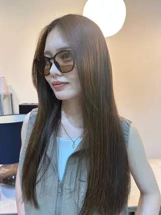 ロング Shiro RENのヘアスタイル