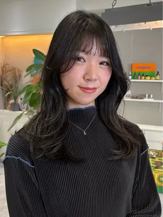 セミロング SIKI yuuna レイヤーカット🪽のヘアスタイル