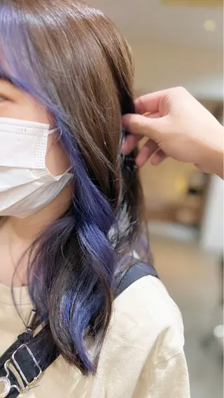 セミロング カラー 🌏tricot AVEDA 上地のヘアスタイル
